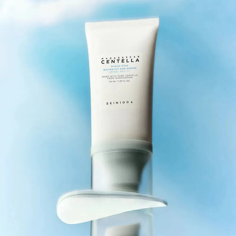 SKIN1004 Madagascar Centella Hyalu-Cica Water-Fit Sun Serum SPF50+ 50 ml.