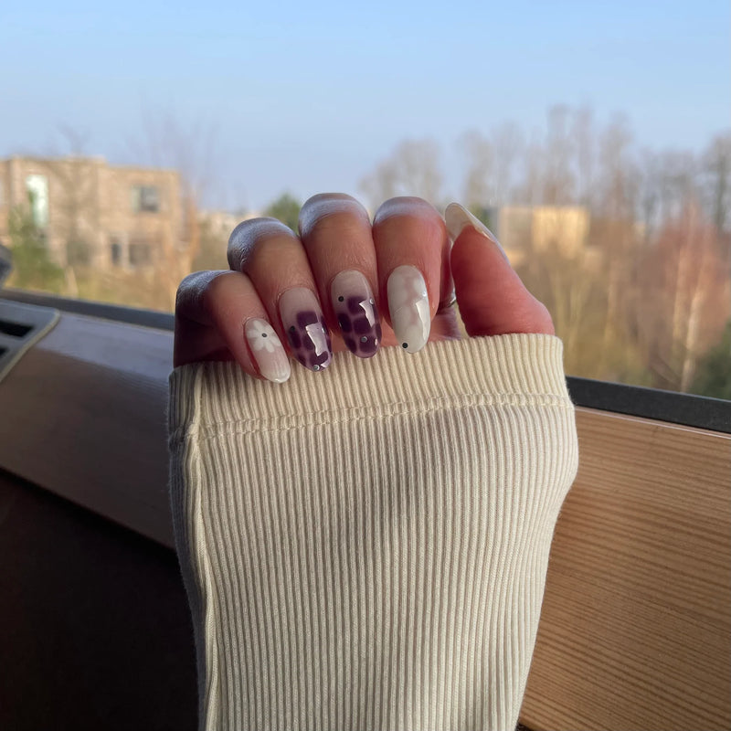 Nailo gellak stickers Berry Bloom, nude met diepe bessentinten