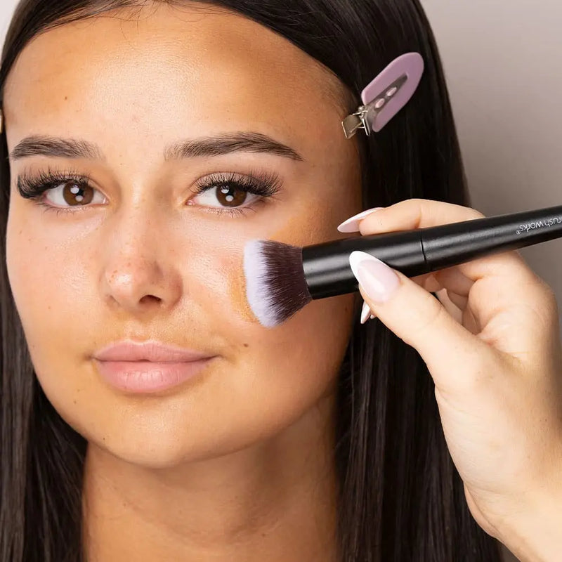 Brushworks No. 2 Buffing Foundation Brush
