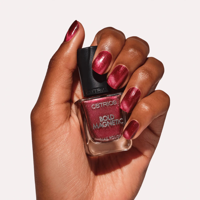 Catrice Bold Magnetic Nail Polish 010 Love At First Pull