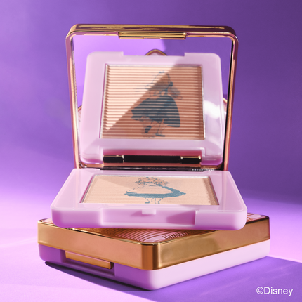 Catrice Disney Alice In Wonderland Luminizing Compact Powder C01 Slightly Confused