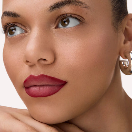 Catrice Gel Glide Long-Lasting Lip Liner 030 Left On Red