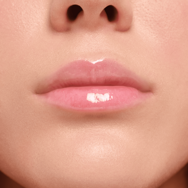 Essence Disney Alice In Wonderland Plumping High-Shine Lipgloss 01 Wear A Smile