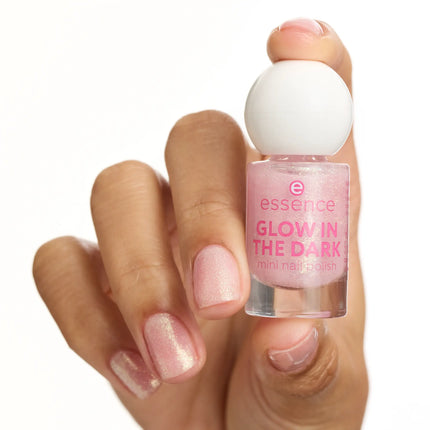 Essence Glow In The Dark Mini Nail Polish 14