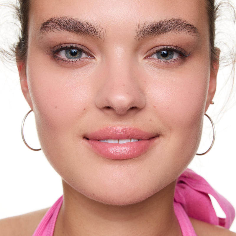 Essence Silky Cushion Foundation 100, foundation met zijdeachtige finish, foto 8 van 8