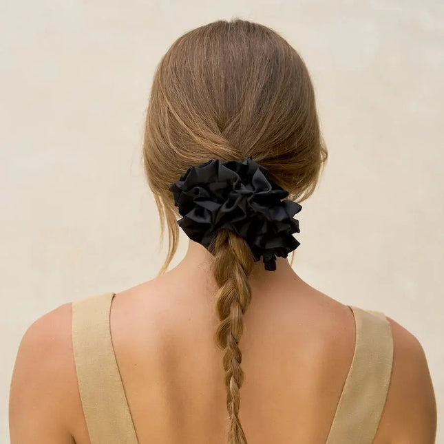 Kitsch Ruffle Scrunchie Black