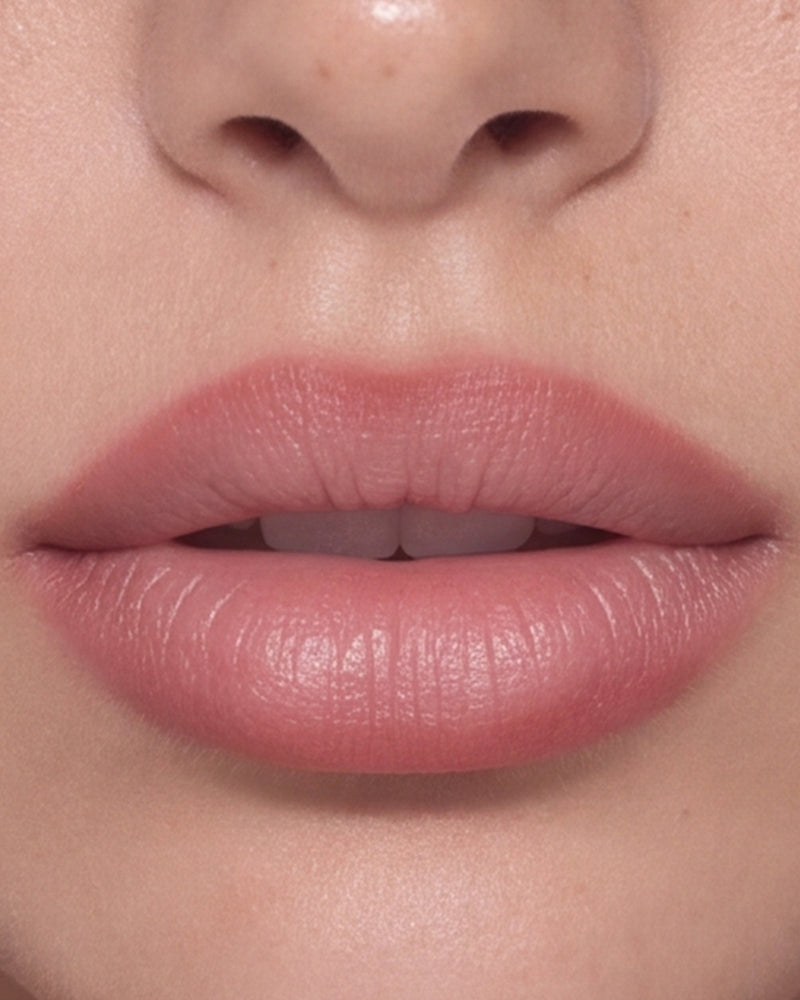 Moira Blur Lip Contour Liner 002 Lily, romige lipliner voor zachte definitie, foto 2 van 7