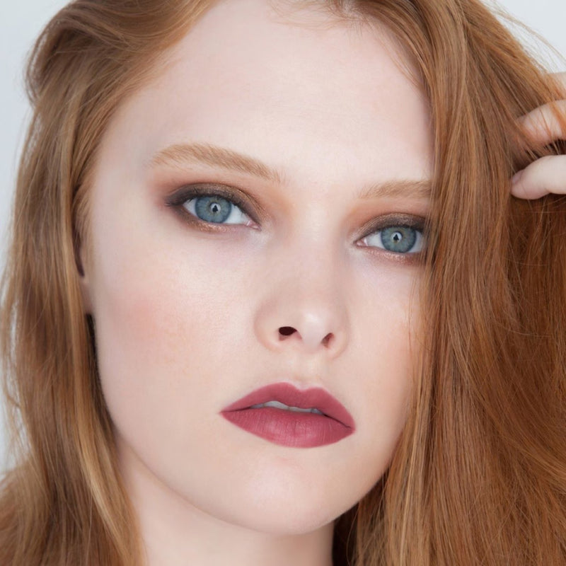 TheBalm Liquid Lipstick Meet Matte Hughes Charming