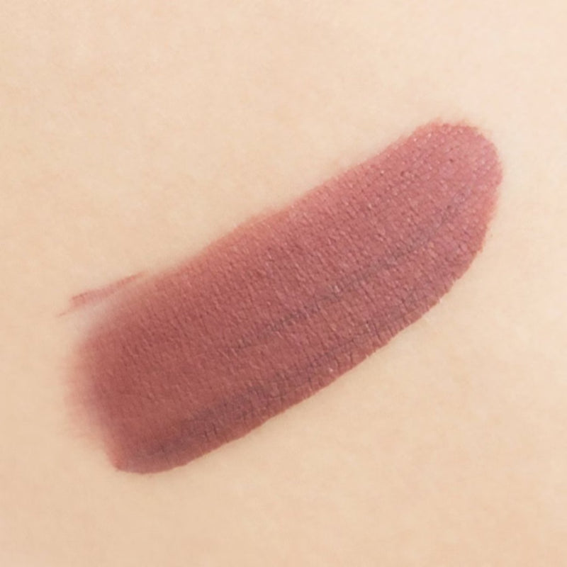 TheBalm Liquid Lipstick Meet Matte Hughes Charming