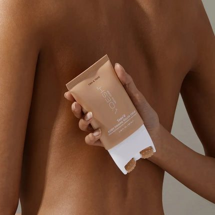 Voesh Tone'd Body Firming Roller Cream