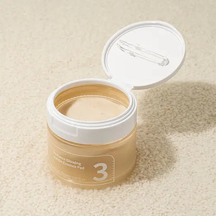 Numbuzin No.3 Radiance Glowing Jumbo Essence Pad